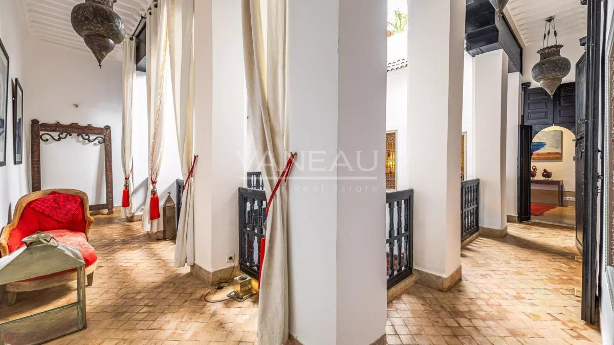 Maison d'hôte 7 pièces de type moderne orientale