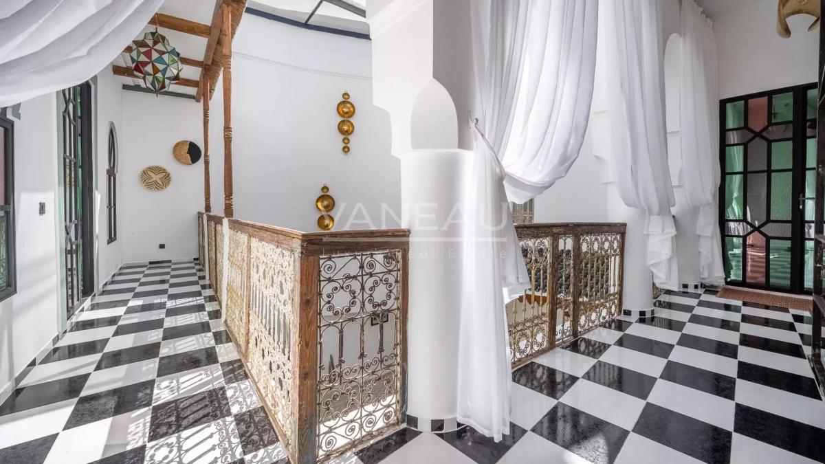 Sublime riad 4 chambres "Maison d'hôtes" à Dar El Bacha
