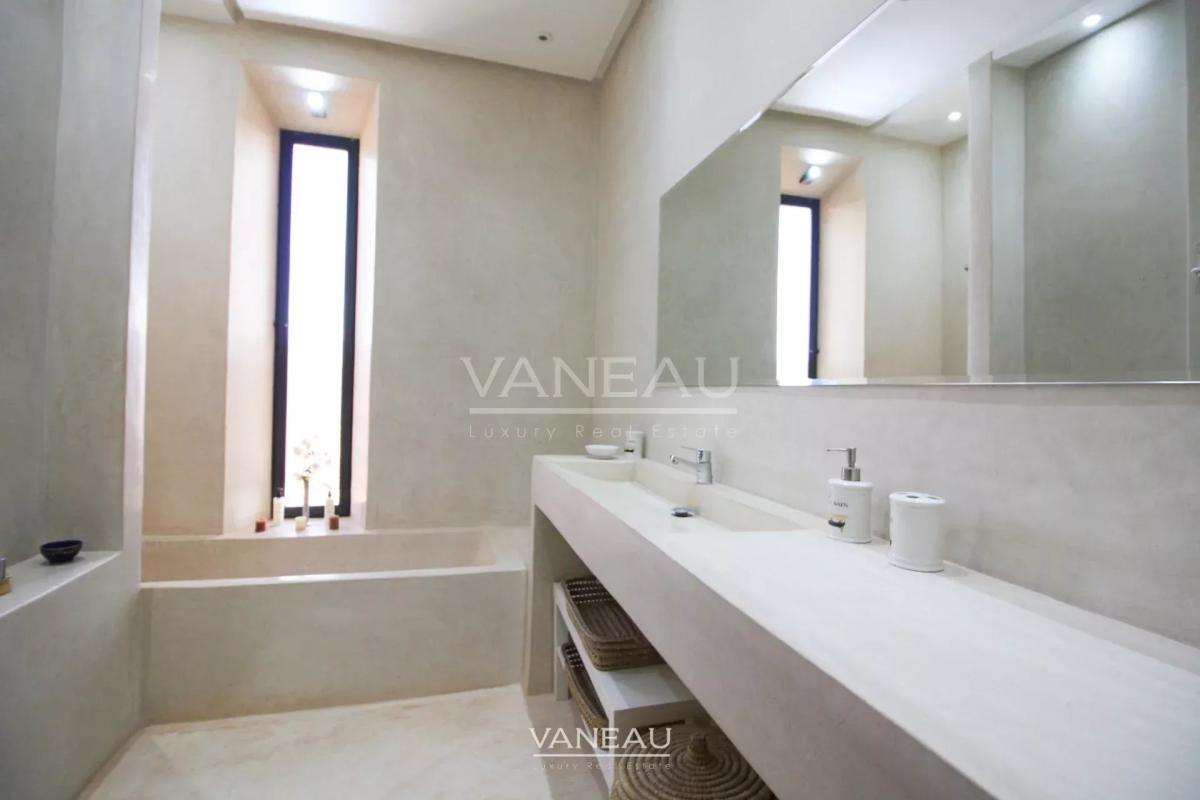 Superbe Villa Bioclimatique /  Eco-Responsable