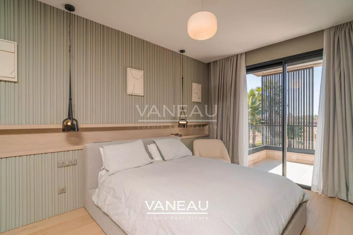 Villa neuve contemporaine a proximité de golfs prestigieux