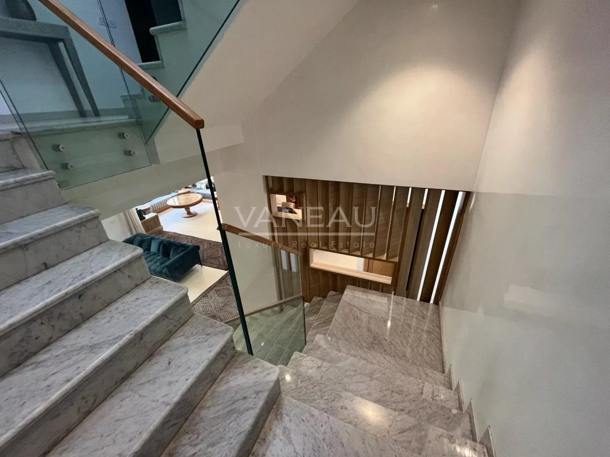 Jolie villa contemporaine à Agdal 5 chambres
