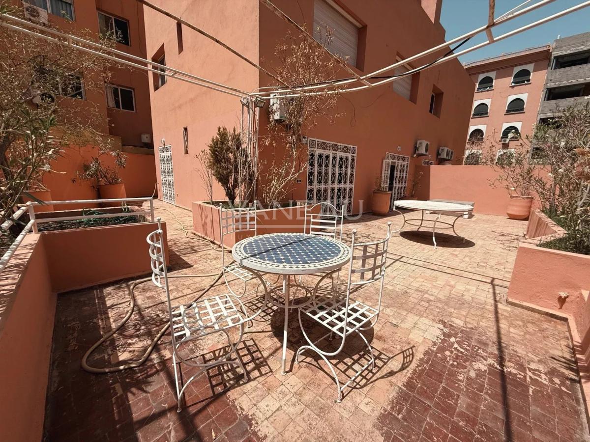 A vendre – Lot de deux appartements avec terrasses | Idéal investisseur – Guéliz, Marrakech