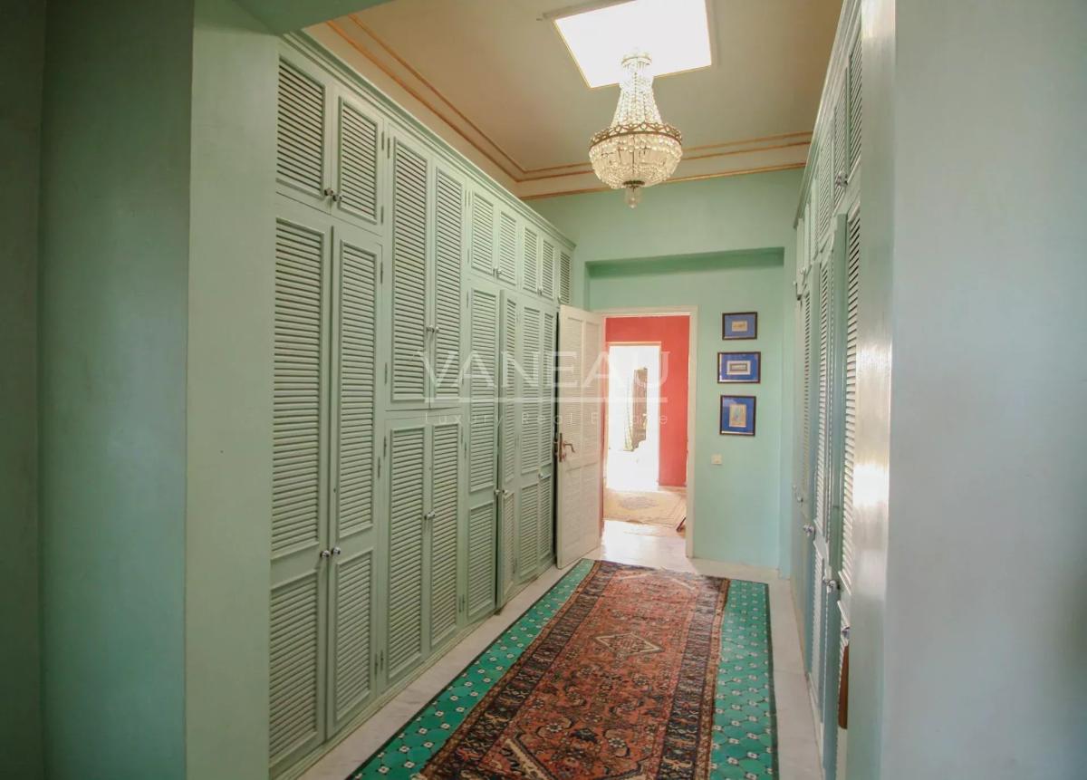 MAGNIFIQUE MAISON DE MAÎTRE À VENDRE AUX CHARMES DE LORIENT À TANGER