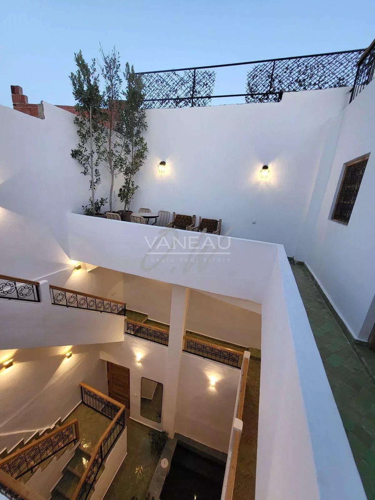 Charmant riad de 3 chambres à 10 mn de Jemaa El Fna