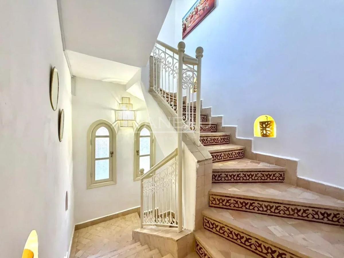 Riad atypique de 4 chambres à la Kasbah