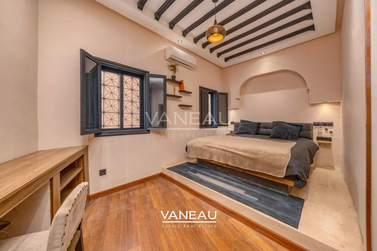 Commerce et appartement  avec piscine  Dar El Bacha