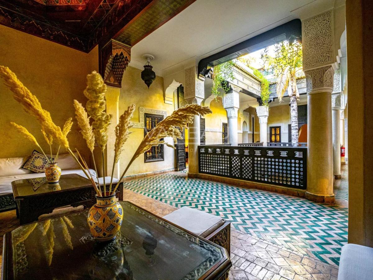 Magnifique maison d'hôtes de 11 suites en médina