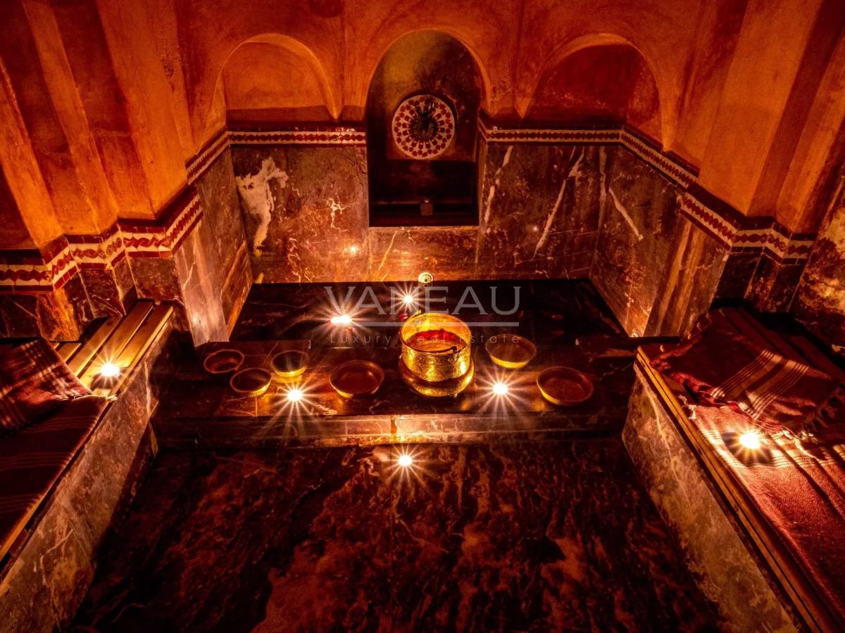 Magnifique maison d'hôtes de 11 suites en médina