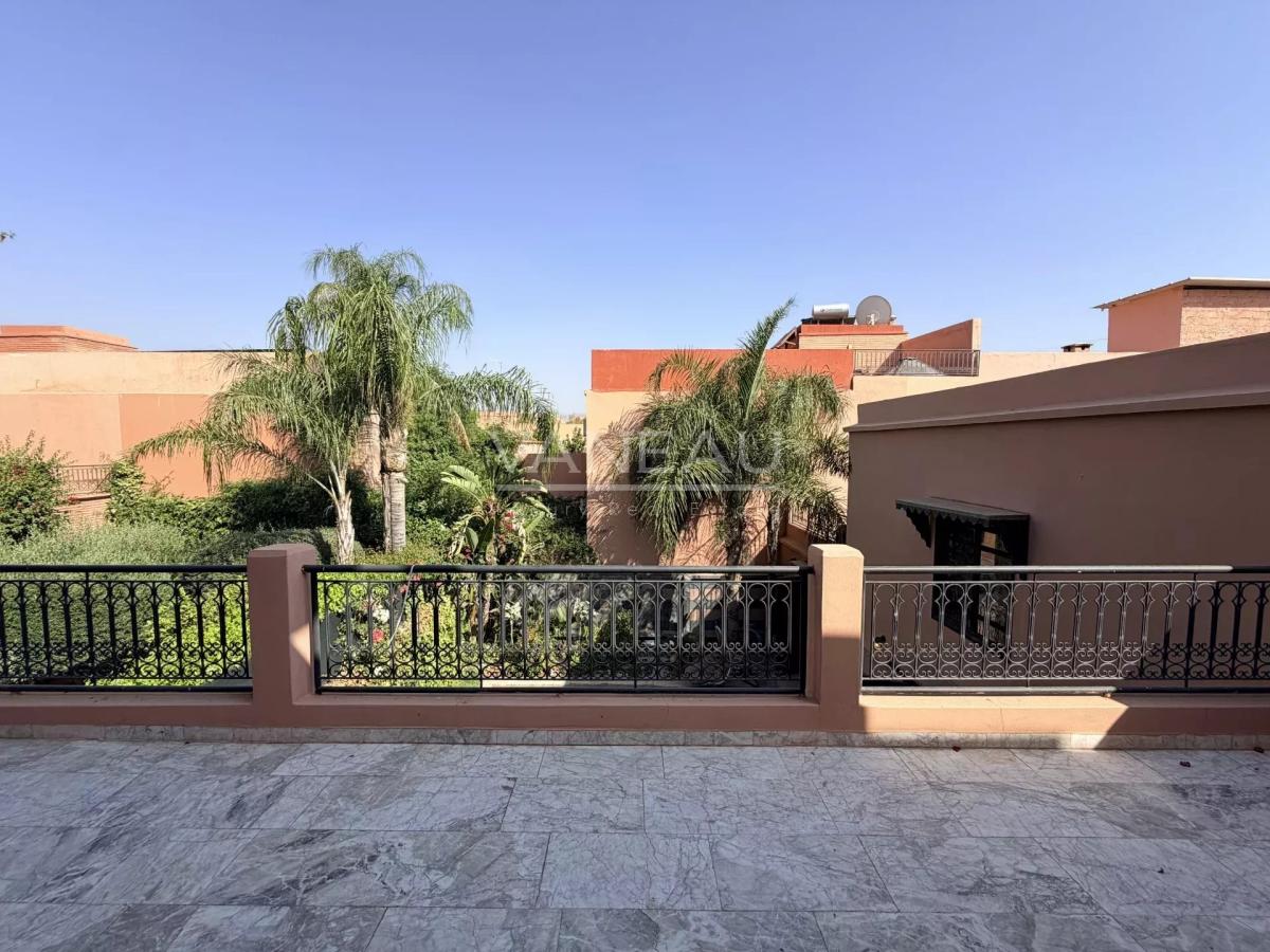 Villa 4 chambres avec piscine – Proche aéroport et centre-ville