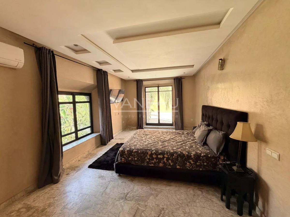 Villa 4 chambres avec piscine – Proche aéroport et centre-ville