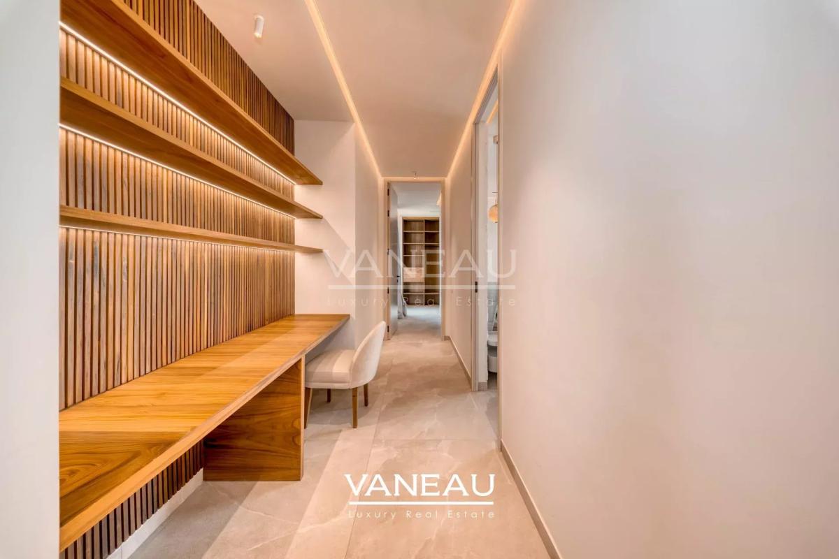 Villa contemporaine avec piscine et vue sur l’Atlas
