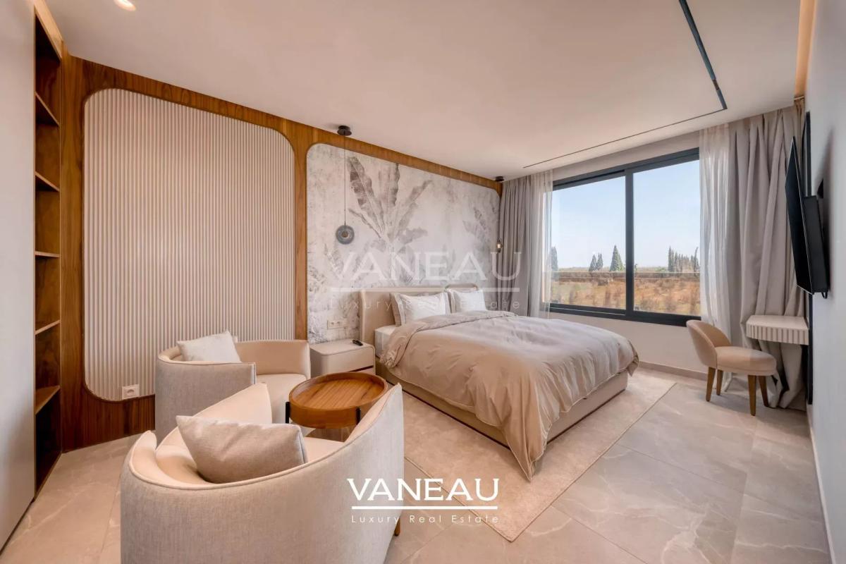 Villa contemporaine avec piscine et vue sur l’Atlas