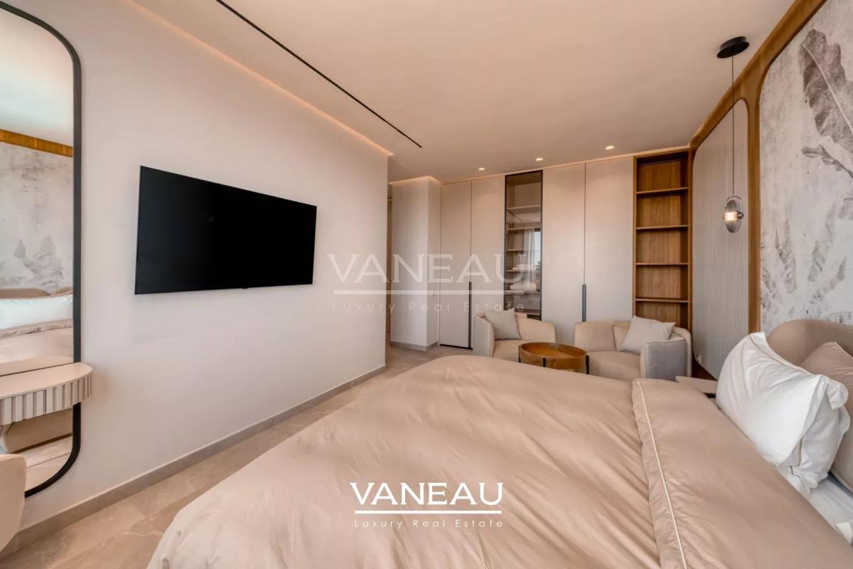 Villa contemporaine avec piscine et vue sur l’Atlas