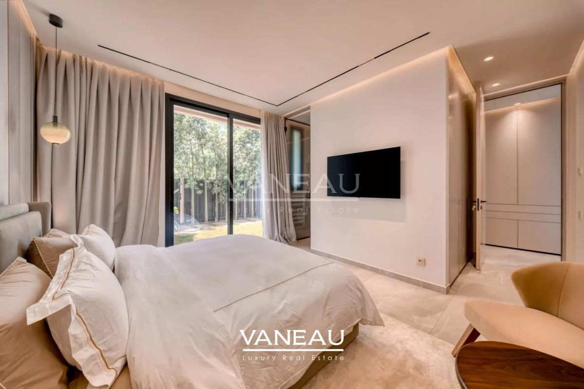 Villa contemporaine avec piscine et vue sur l’Atlas