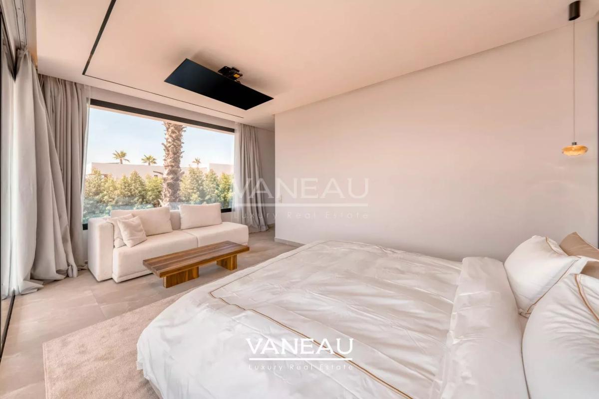 Villa contemporaine avec piscine et vue sur l’Atlas