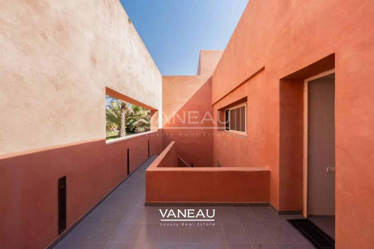 Propriété à vendre route de Fes avec VNA