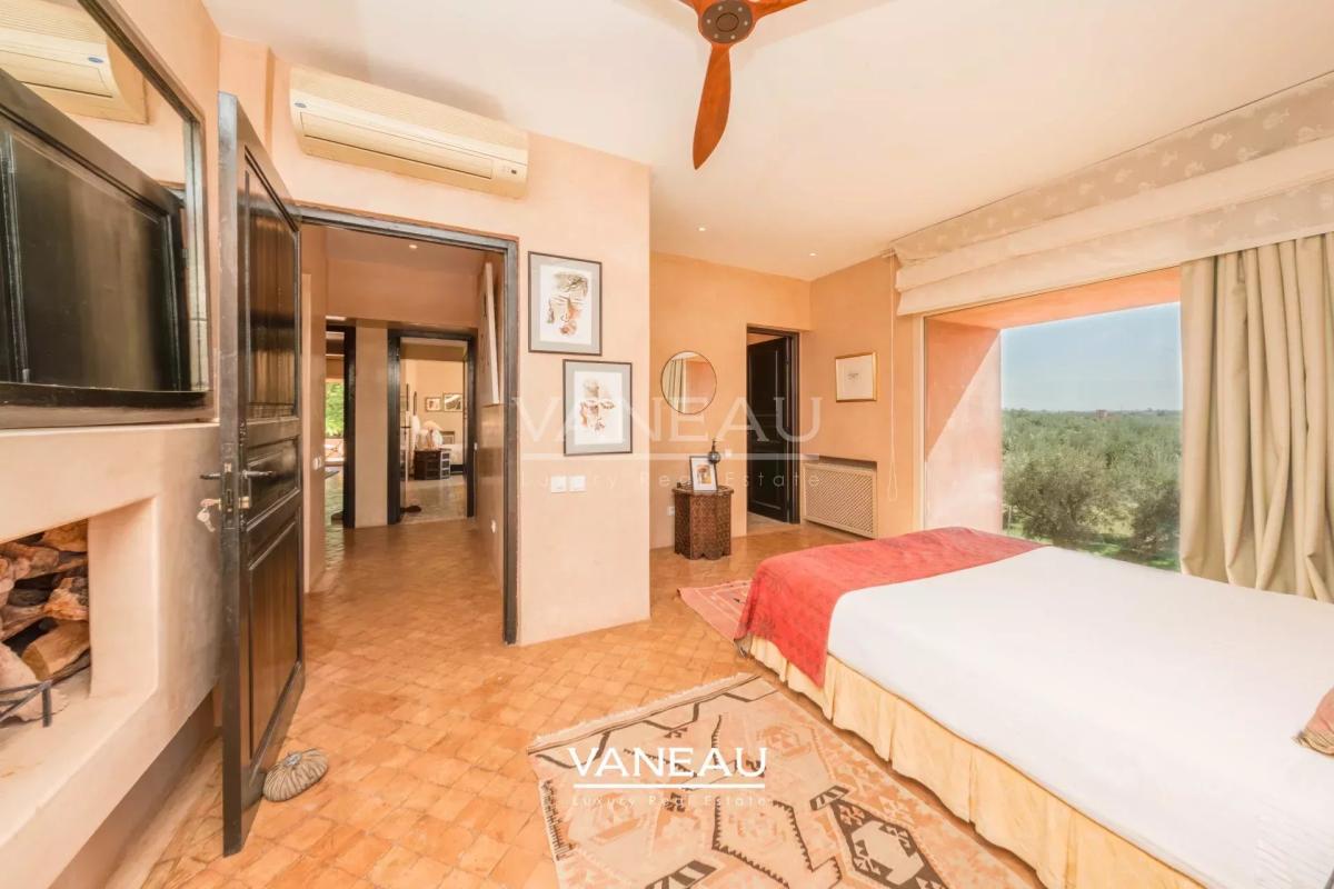 Propriété à vendre route de Fes avec VNA