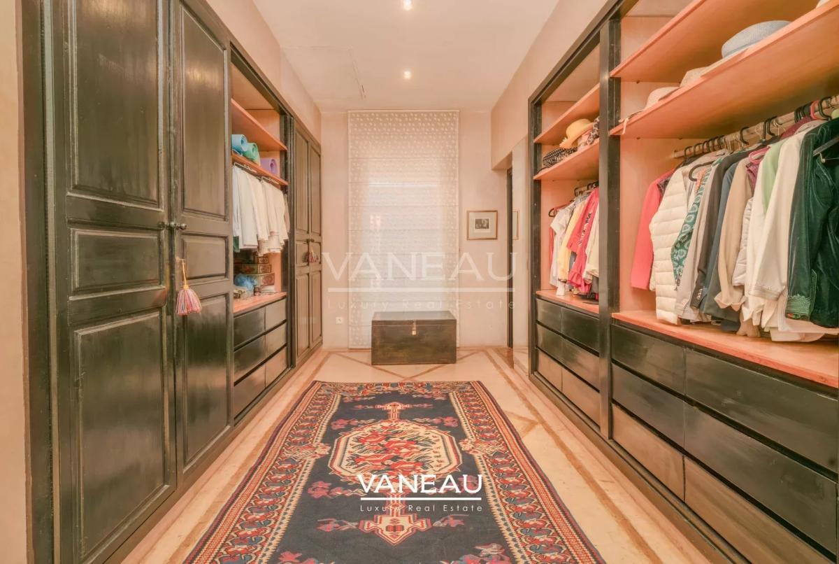 Propriété à vendre route de Fes avec VNA