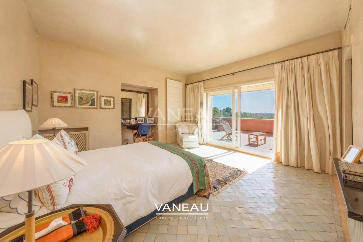 Propriété à vendre route de Fes avec VNA