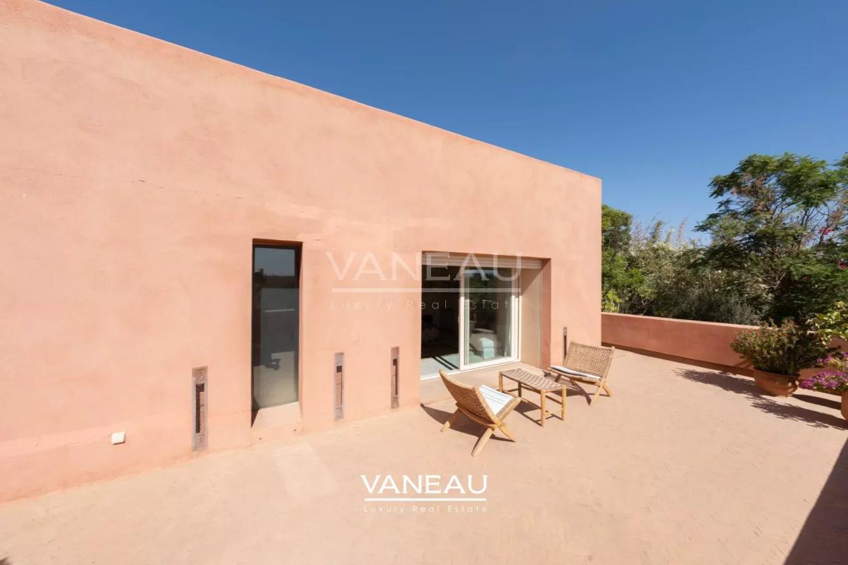 Propriété à vendre route de Fes avec VNA