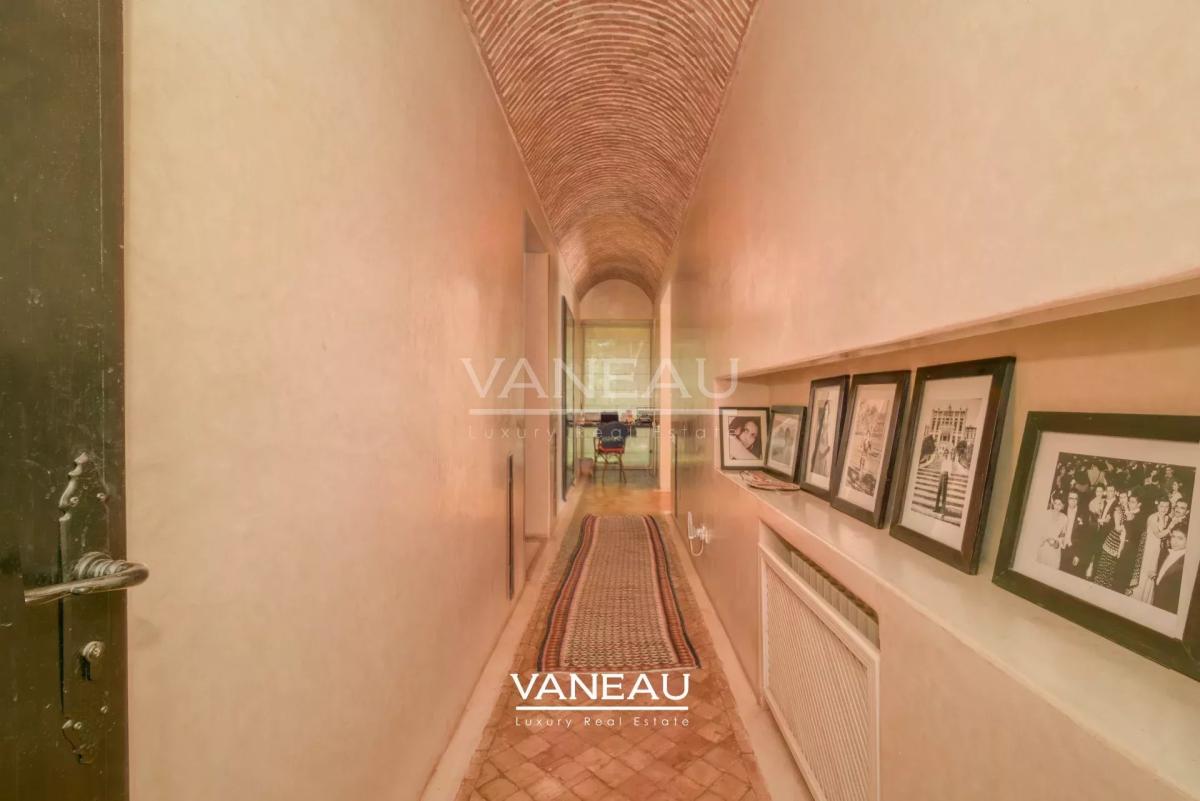 Propriété à vendre route de Fes avec VNA