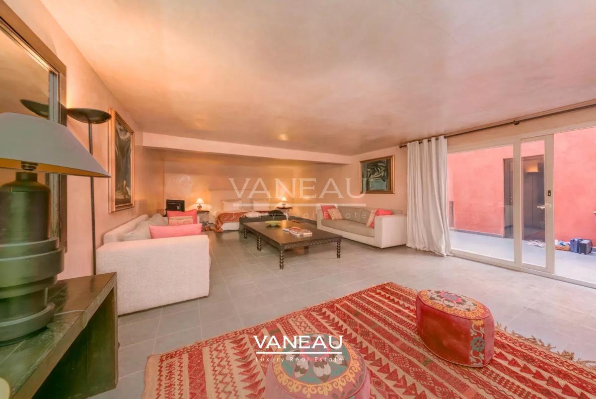 Propriété à vendre route de Fes avec VNA