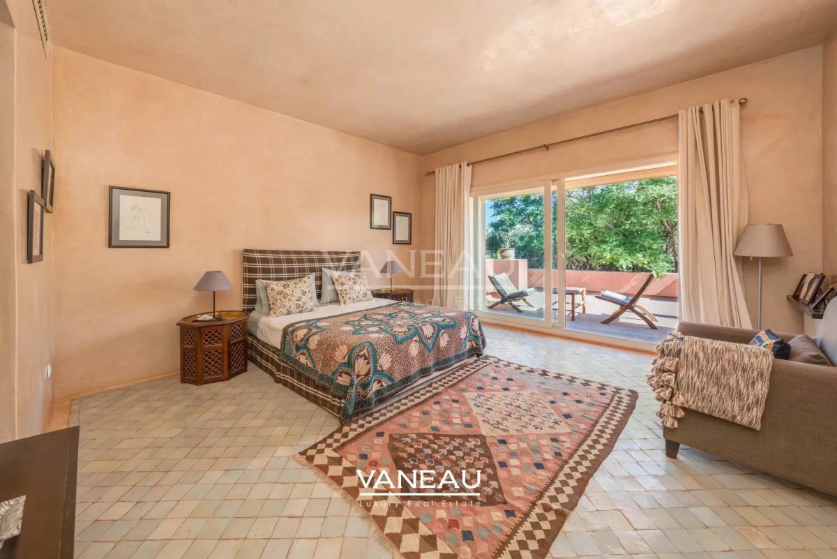 Propriété à vendre route de Fes avec VNA