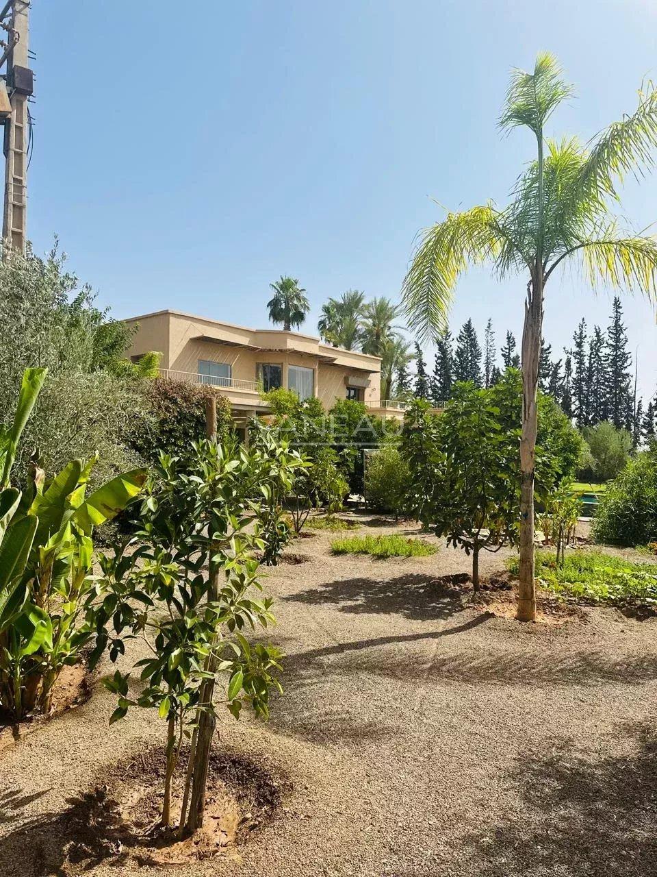 Villa d’exception à vendre - Route de Fes