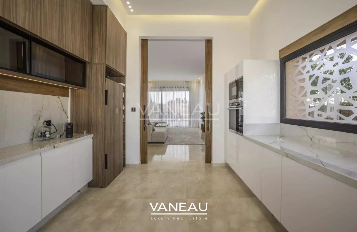 Villa à 10 minutes du centre-ville avec finitions haut de gamme