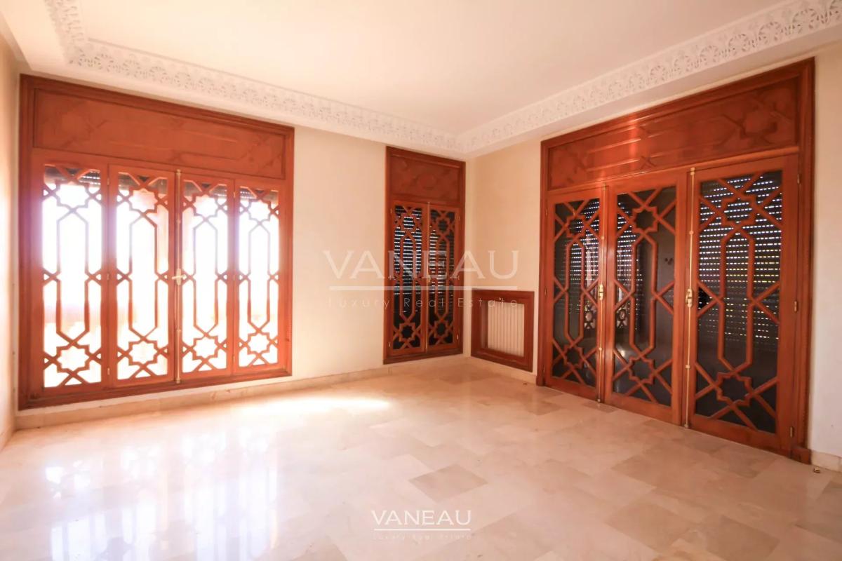Route de Tahanaout de 1340m²