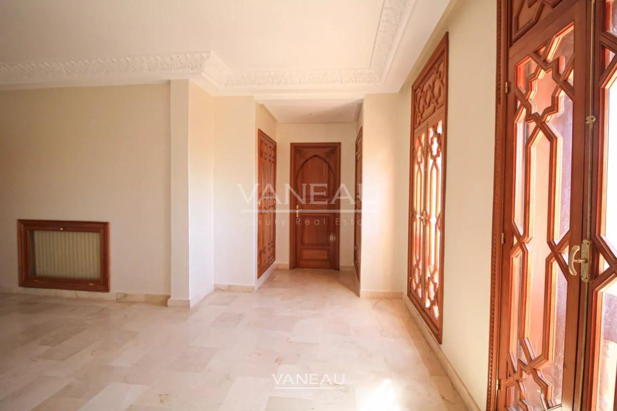 Route de Tahanaout de 1340m²