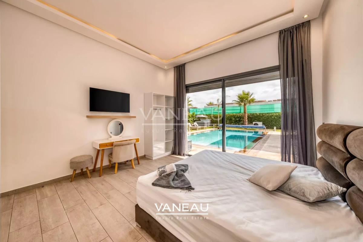 Villa au calme avec piscine – Route de Ouarzazate