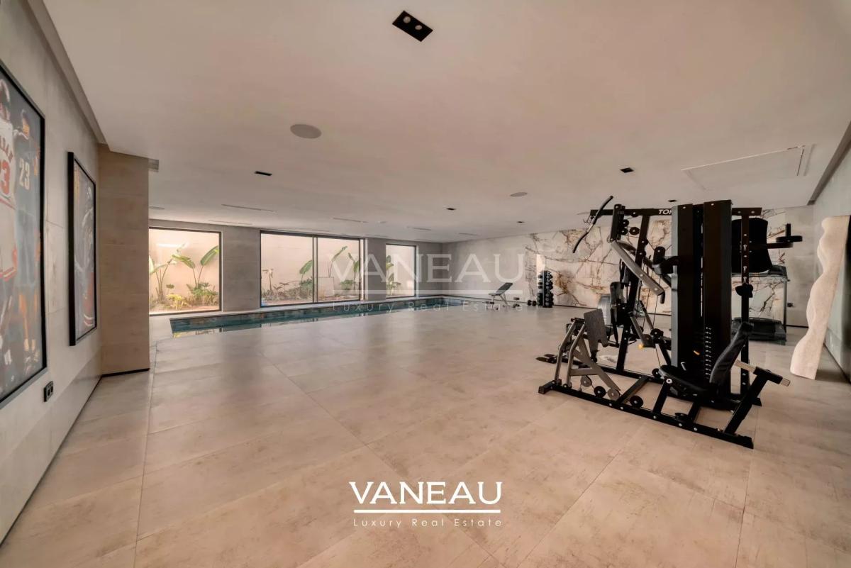 Villa de luxe à vendre à Marrakech avec AVNA – Vue panoramique sur l’Atlas