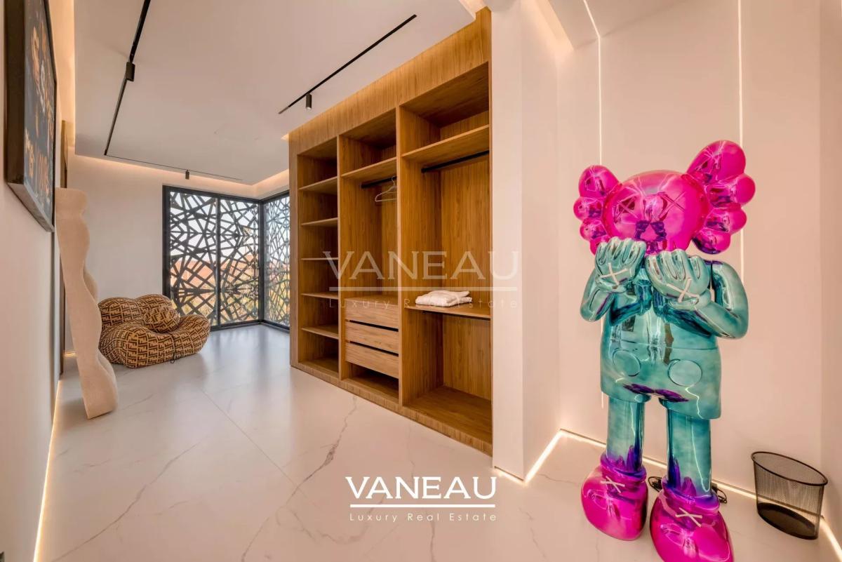 Villa de luxe à vendre à Marrakech avec AVNA – Vue panoramique sur l’Atlas