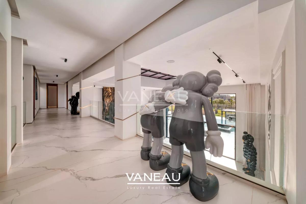 Villa de luxe à vendre à Marrakech avec AVNA – Vue panoramique sur l’Atlas