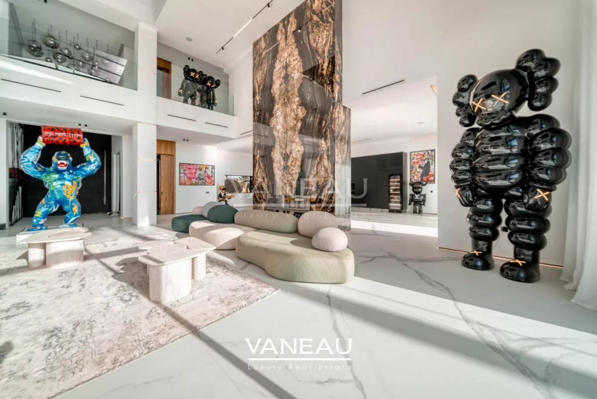 Villa de luxe à vendre à Marrakech avec AVNA – Vue panoramique sur l’Atlas