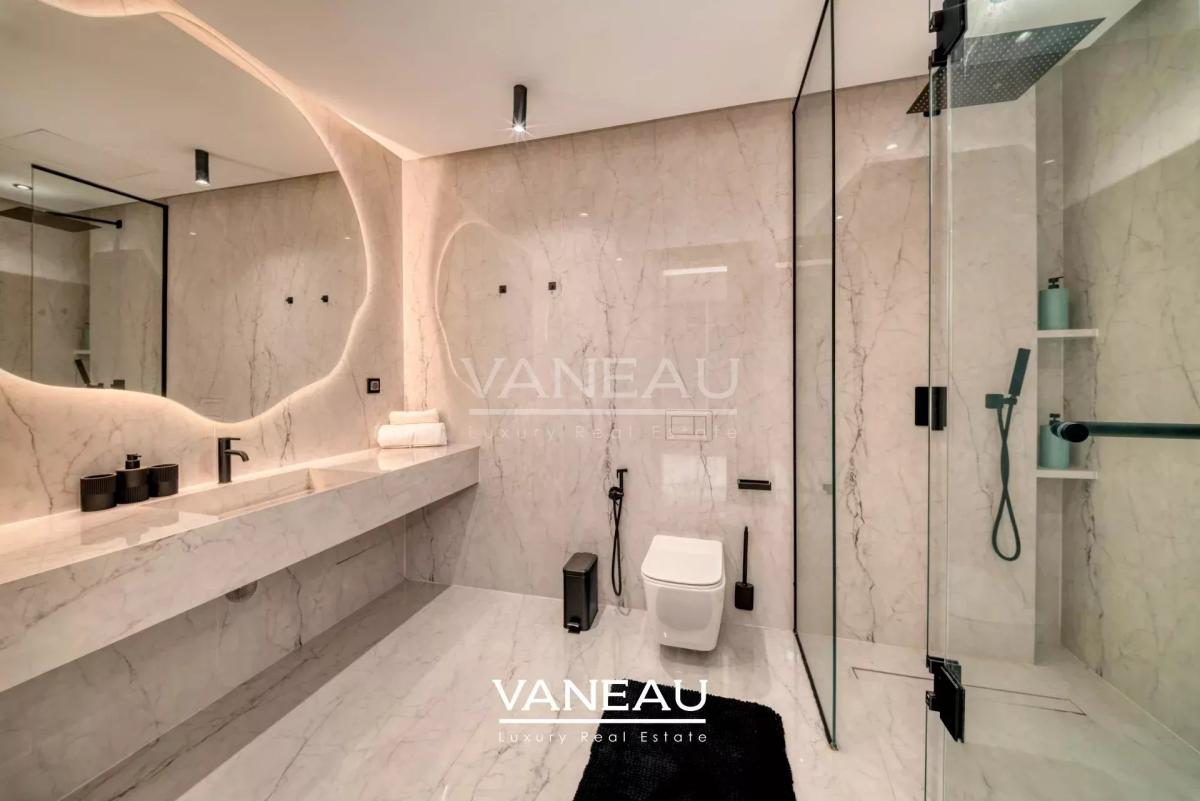 Villa de luxe à vendre à Marrakech avec AVNA – Vue panoramique sur l’Atlas