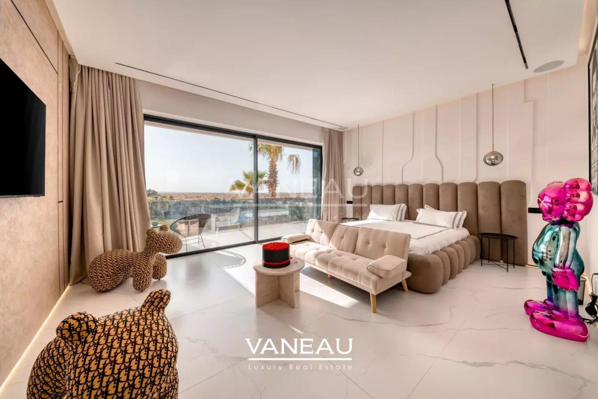 Villa de luxe à vendre à Marrakech avec AVNA – Vue panoramique sur l’Atlas