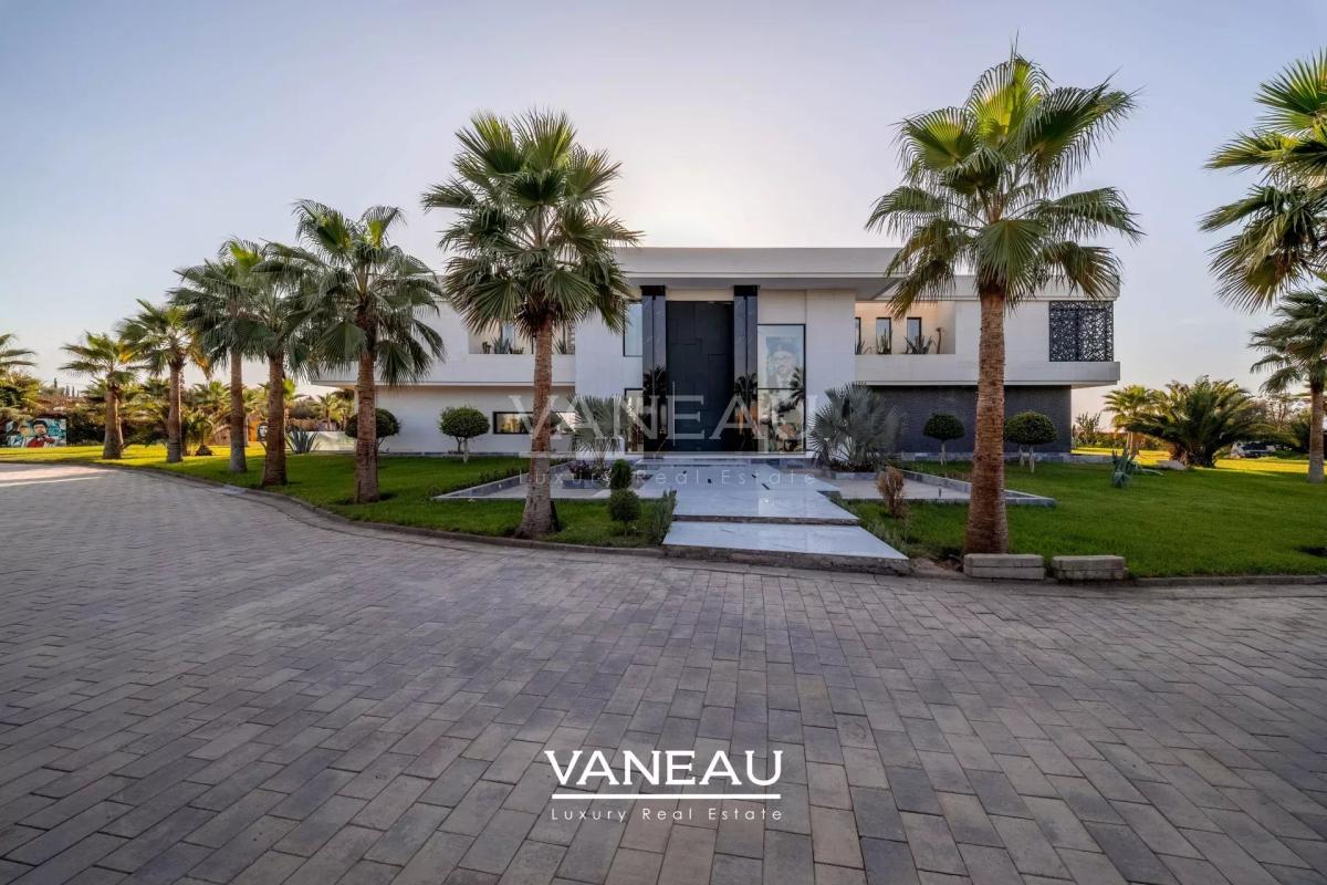 Villa de luxe à vendre à Marrakech avec AVNA – Vue panoramique sur l’Atlas