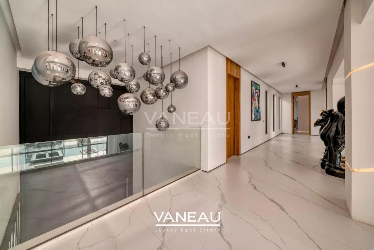 Villa de luxe à vendre à Marrakech avec AVNA – Vue panoramique sur l’Atlas