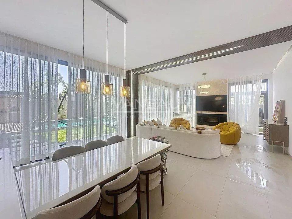 villa moderne à vendre 4 suites