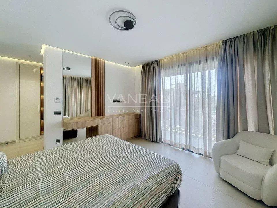 villa moderne à vendre 4 suites