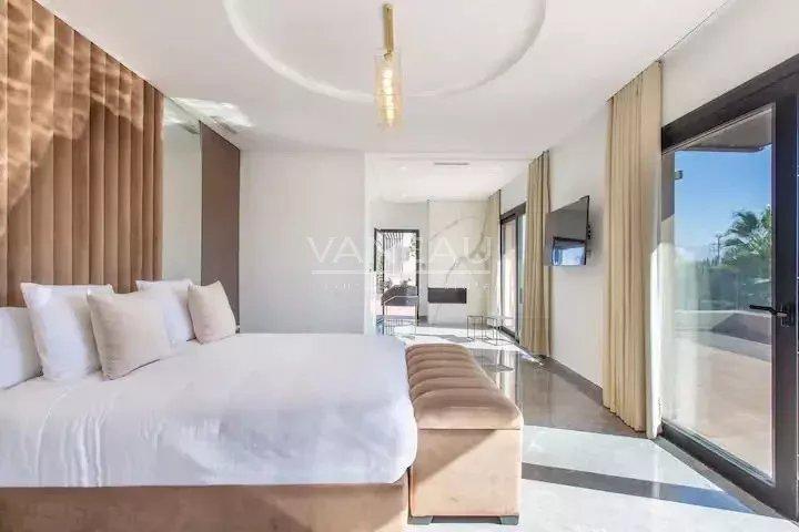 Superbe villa contemporaine 5 suites