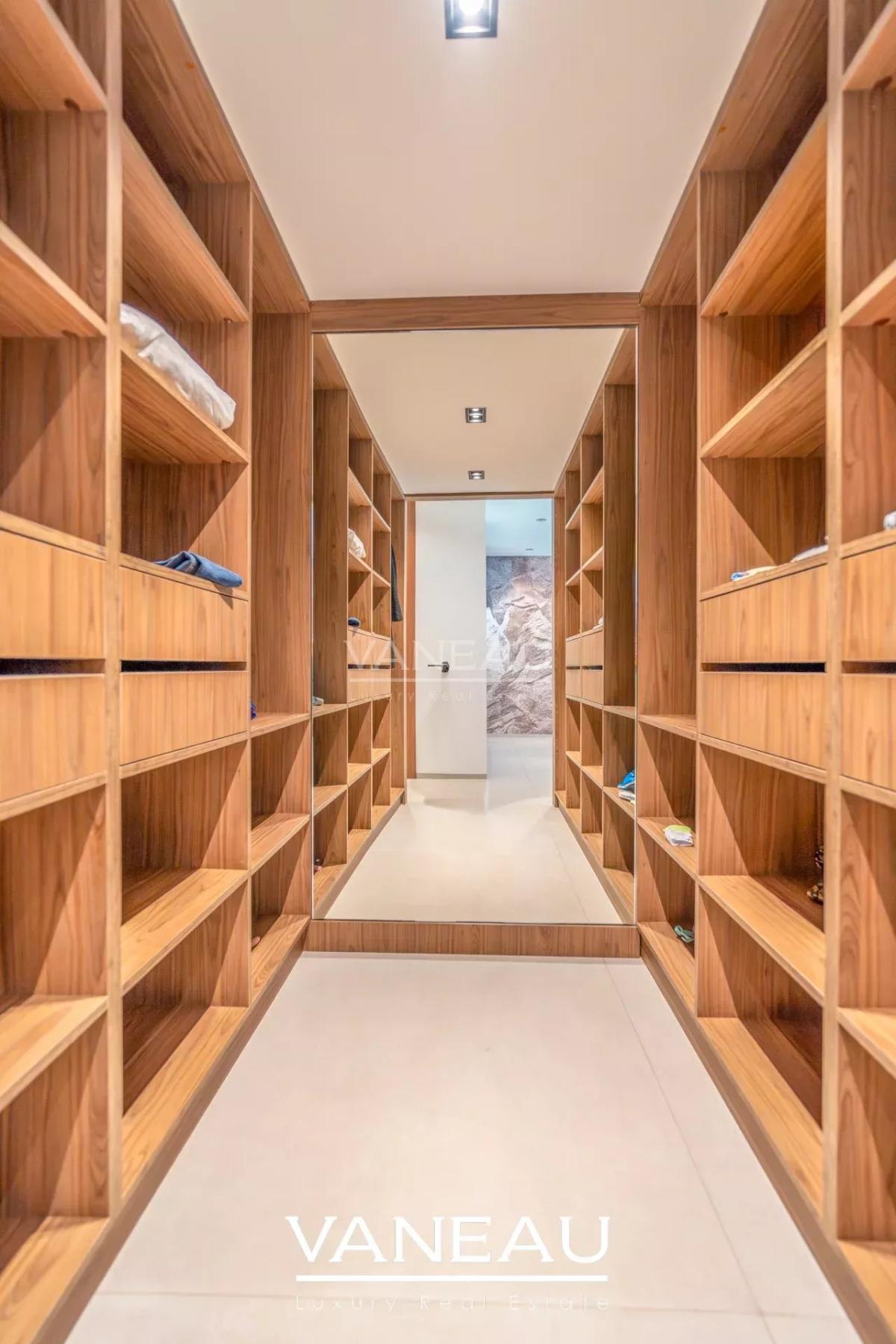 Villa Contemporaine d’Architecte et Domotique Intégrée