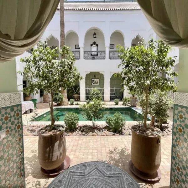 Riad d’exception – Grand patio avec piscine –