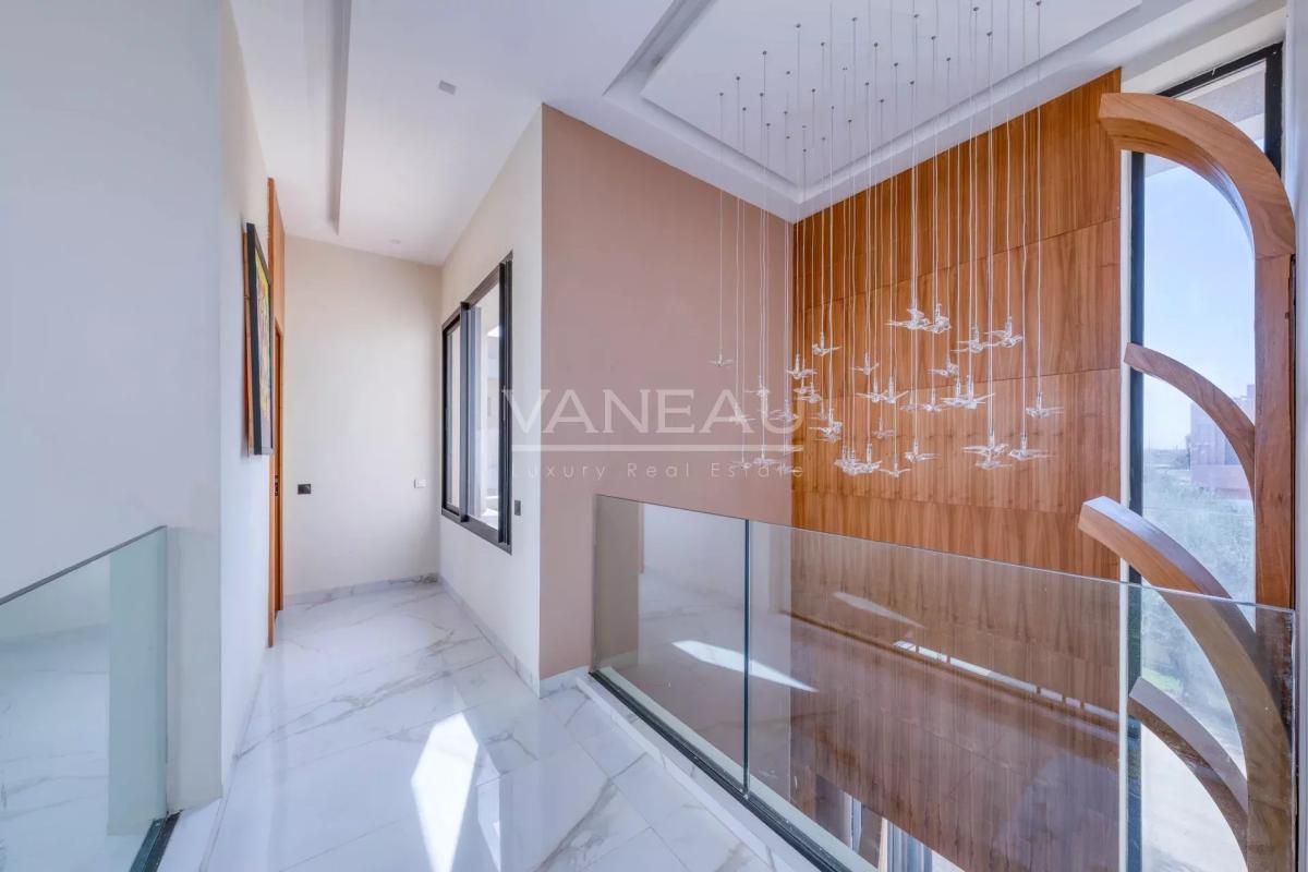 Villa au coeur d'un prestigieux golf