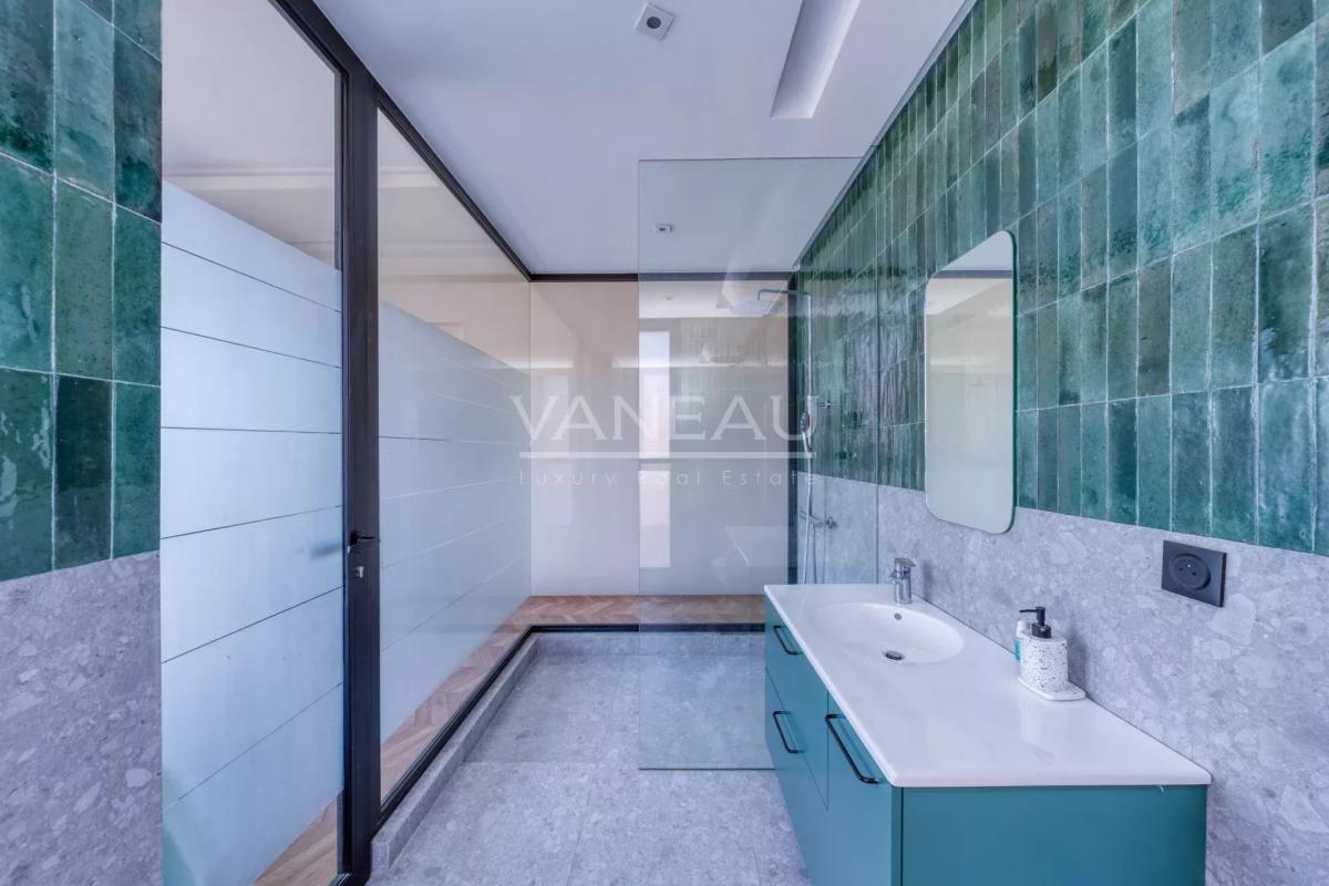 Villa au coeur d'un prestigieux golf