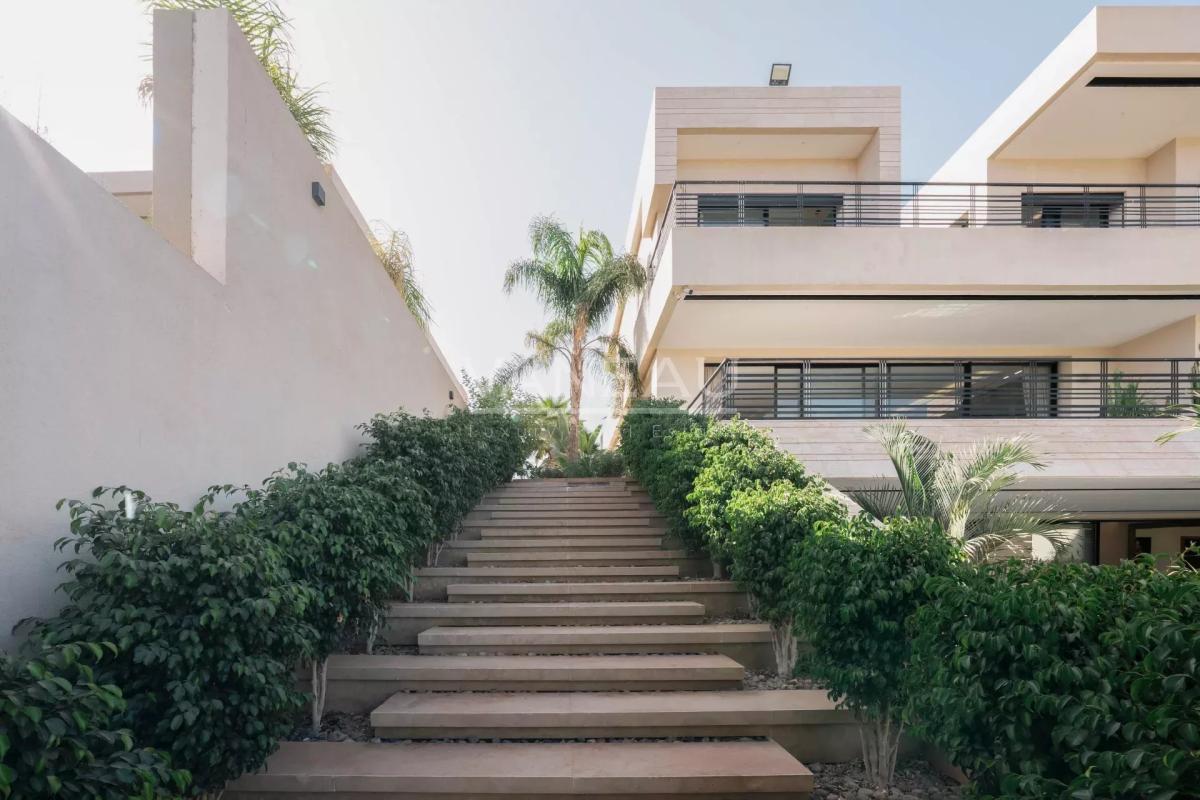 Villa au coeur d'un prestigieux golf