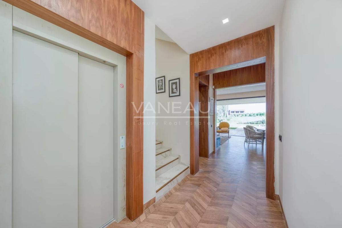 Villa au coeur d'un prestigieux golf