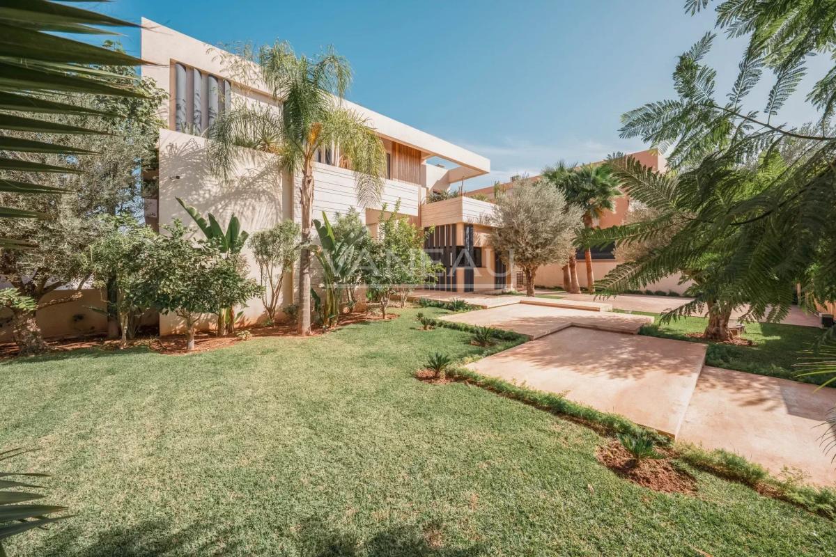 Villa au coeur d'un prestigieux golf